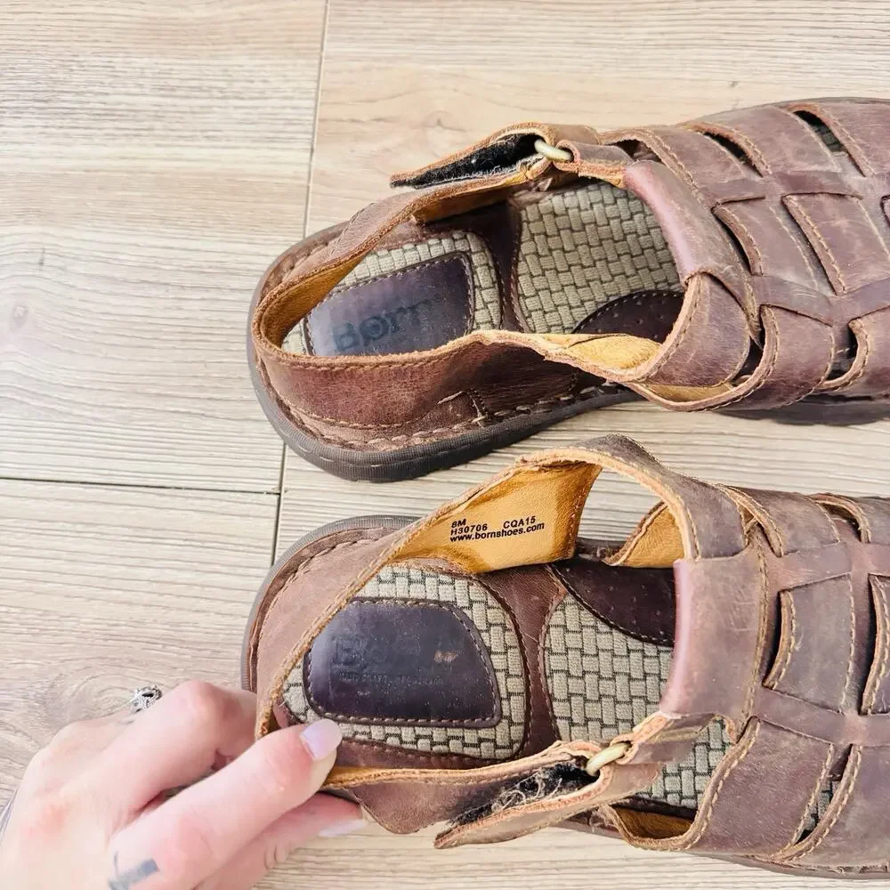 Born Men's Murphy Fisherman Sandals Brown Leather Size 8